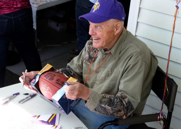 Bud Grant Fan Mail Address